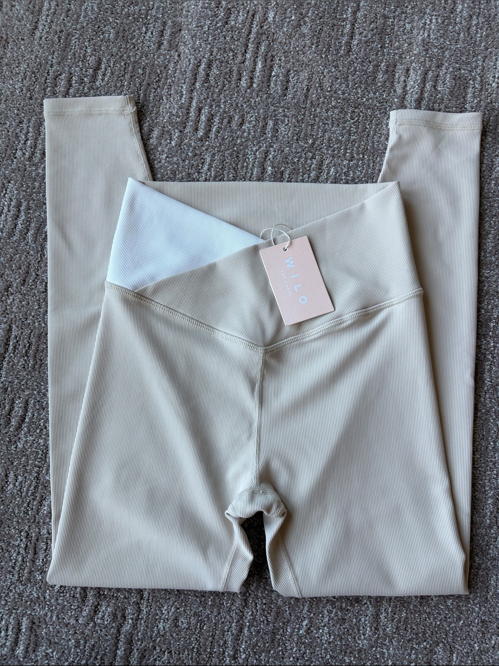 Wilo clay & white Leggings, Bike Shorts & Sports Bra Set-Ribbed - Picture 10 of 11
